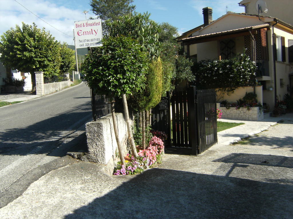 Emily Bed & Breakfast Stroncone Exterior photo
